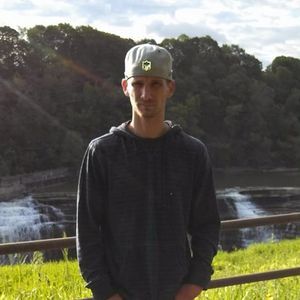 Meet your Posher, Christopher